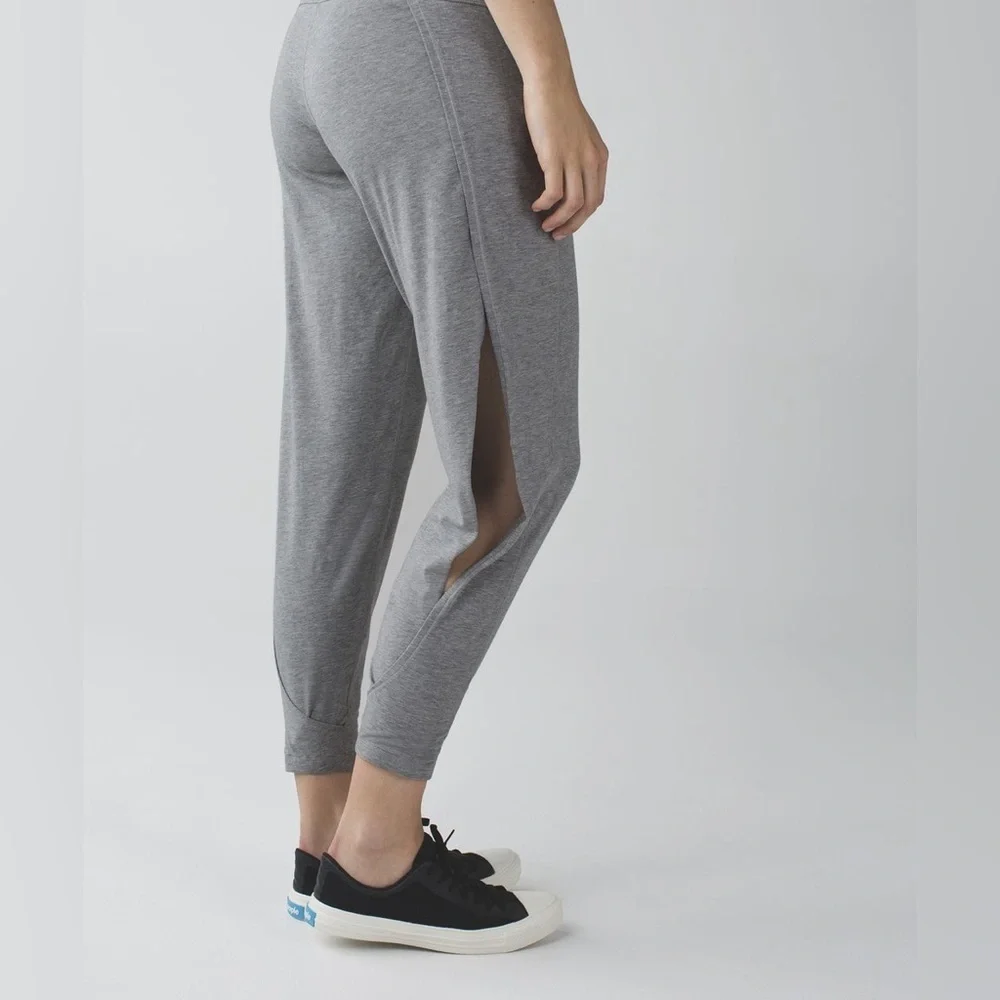 Lululemon Superb Open Pant Side Leg Flowy Yoga Pilates Pant